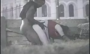 Хямд хар биеэ үнэлэг ...